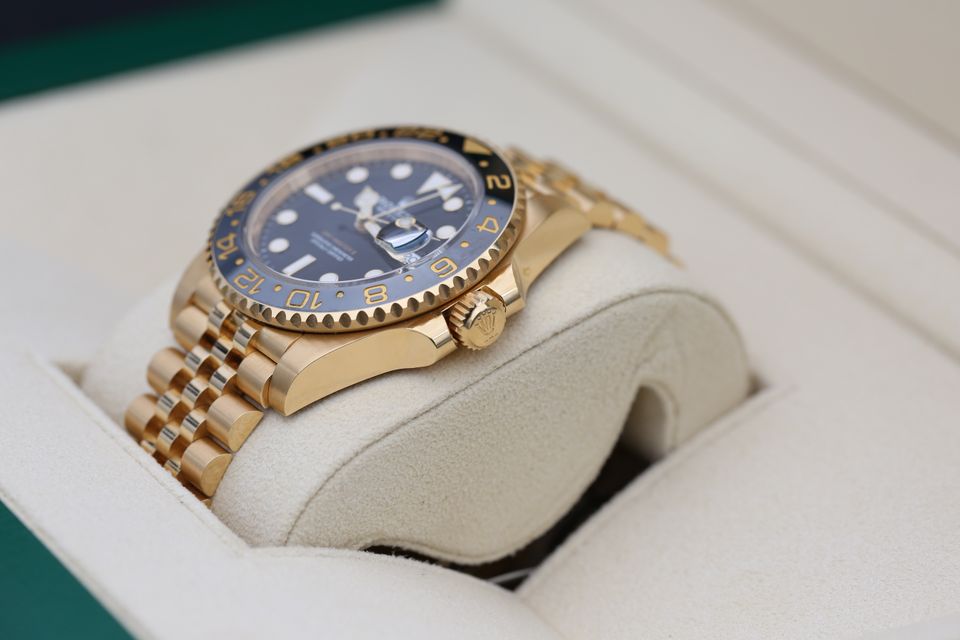 Rolex GMT Master II 126718 GRNR Image 6